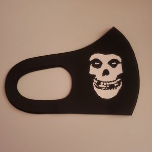 Gothic New neoprene Misfits face mask.